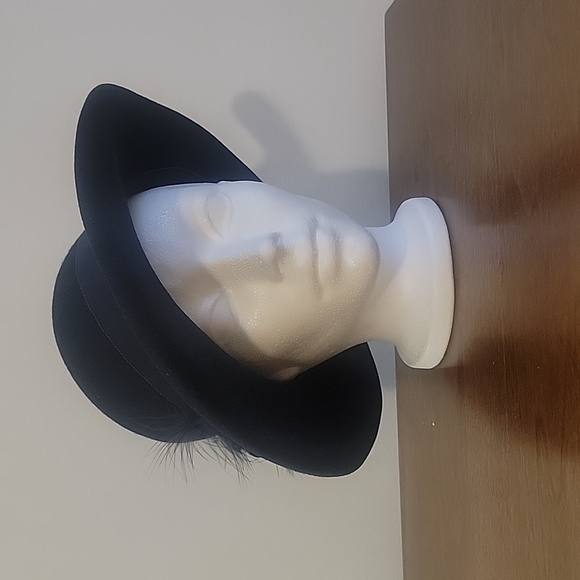 Navy hat - Picture 2 of 4